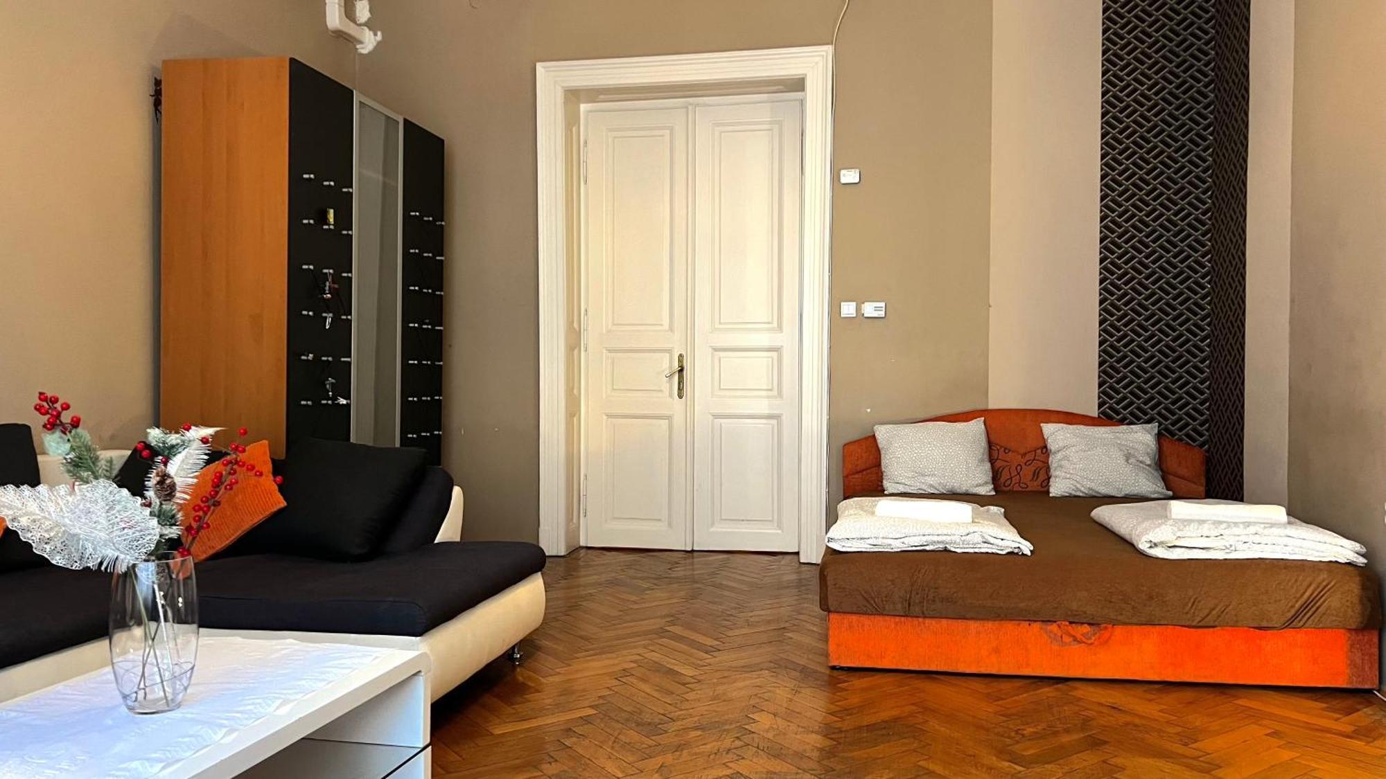 A54: Charming Apartment In The Ruin Bar District Budapest Exterior photo
